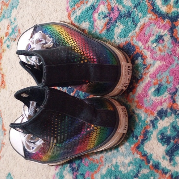 CONVERSE Rainbow High tops size 3 - Picture 5 of 5